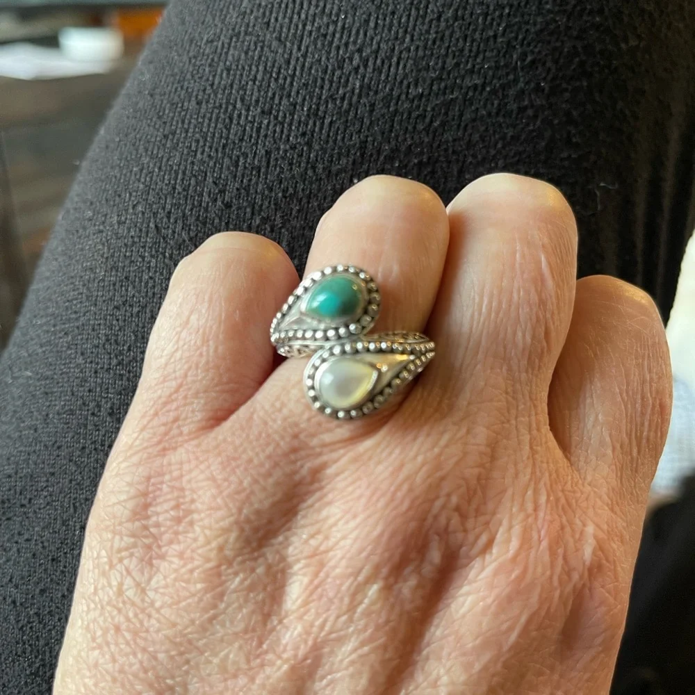 Turquoise and opal ring - Picture 1 of 6